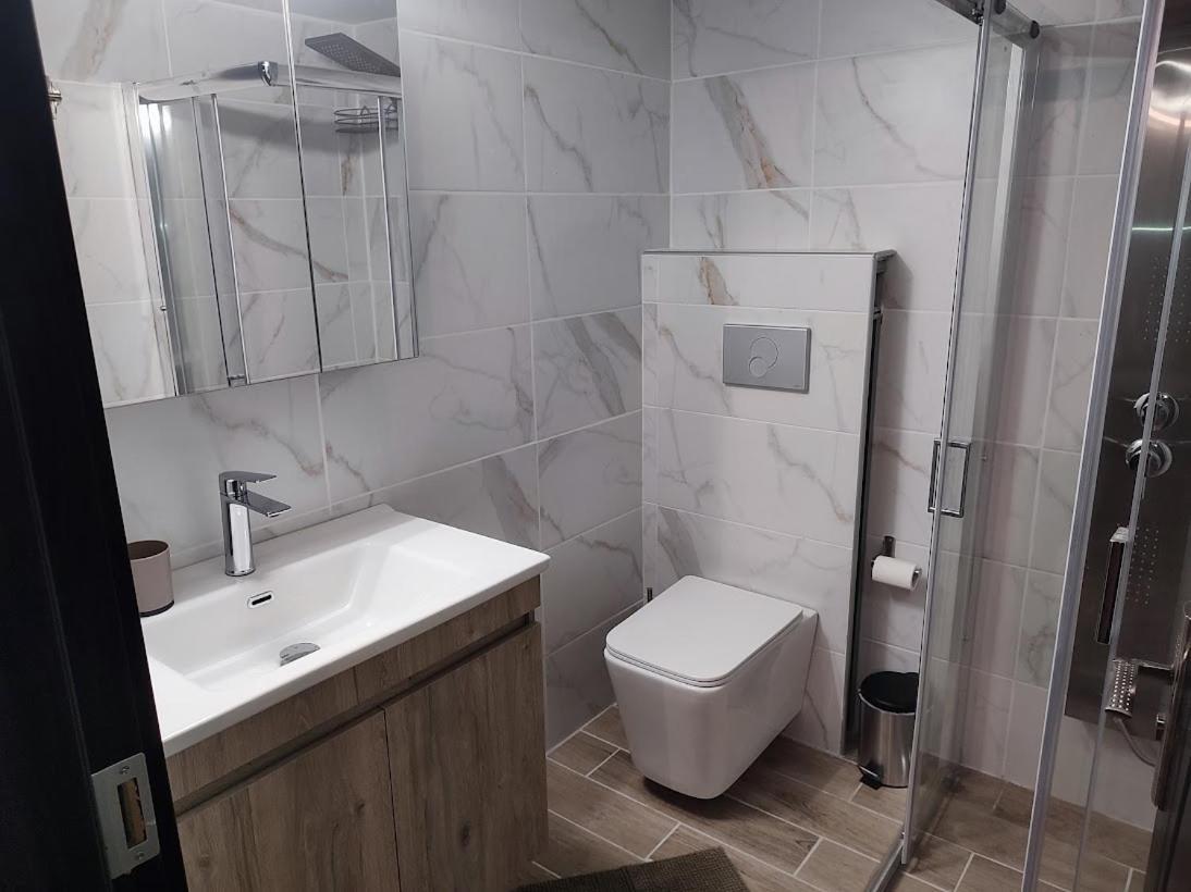 Mosquito Luxury Studio كيراموتي المظهر الخارجي الصورة